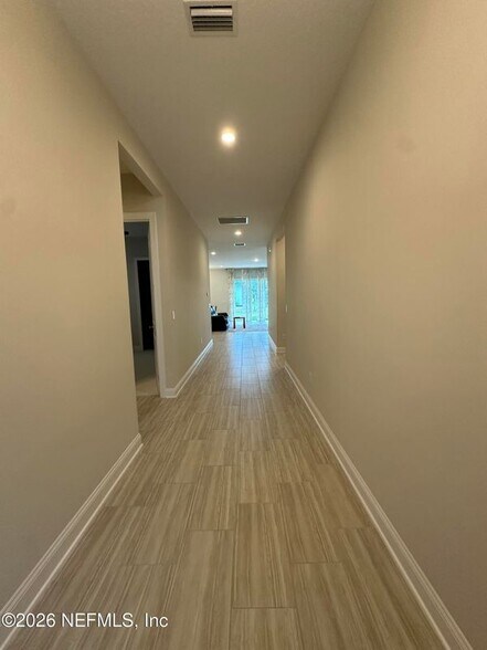 Building Photo - 412 Dalton Ml Dr