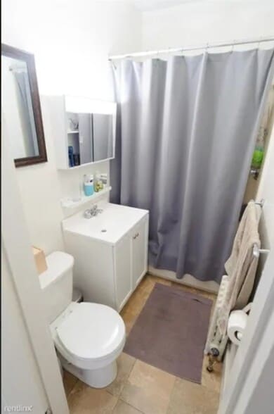 Building Photo - 385 Ives St