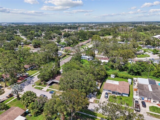 Building Photo - 3679 Sugarcreek Dr