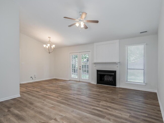 Building Photo - 10319 Osprey Dr