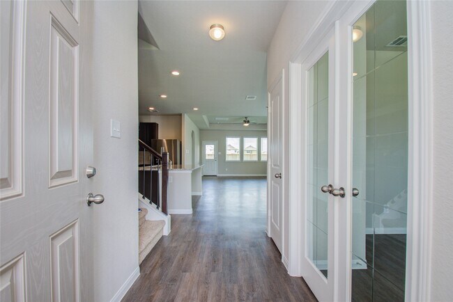 Building Photo - 24718 Signorelli Way