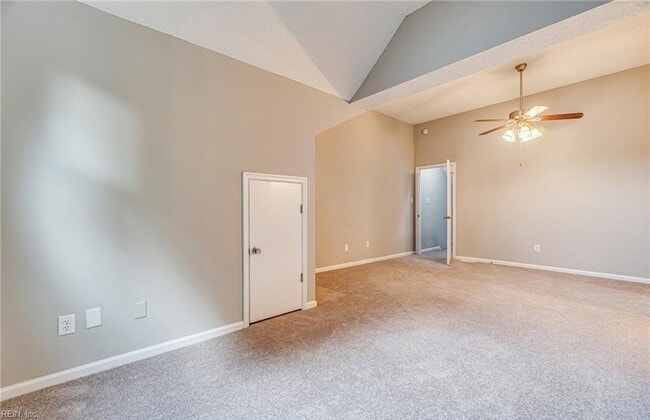 Building Photo - 465 Lake Havasu Dr