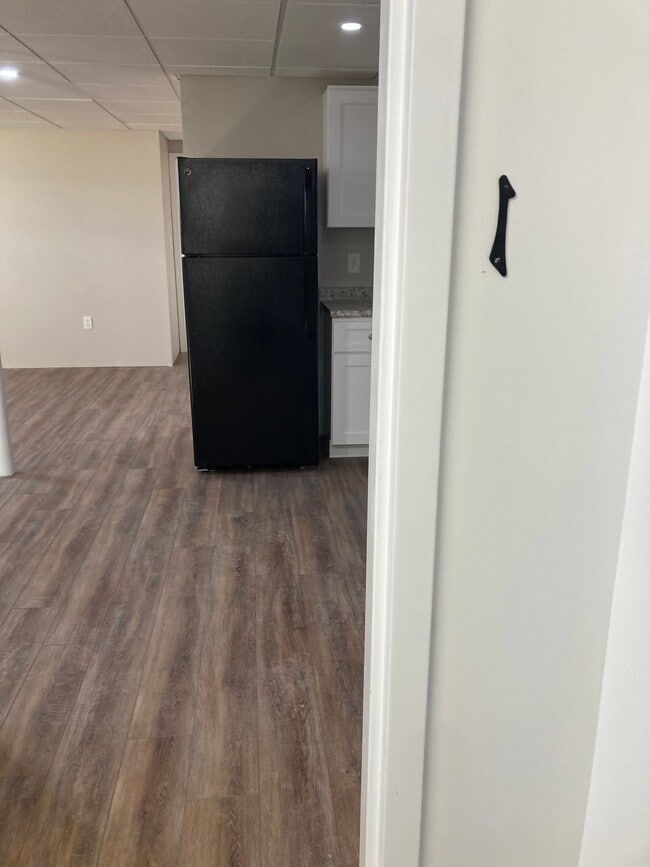 Building Photo - 50 Church St