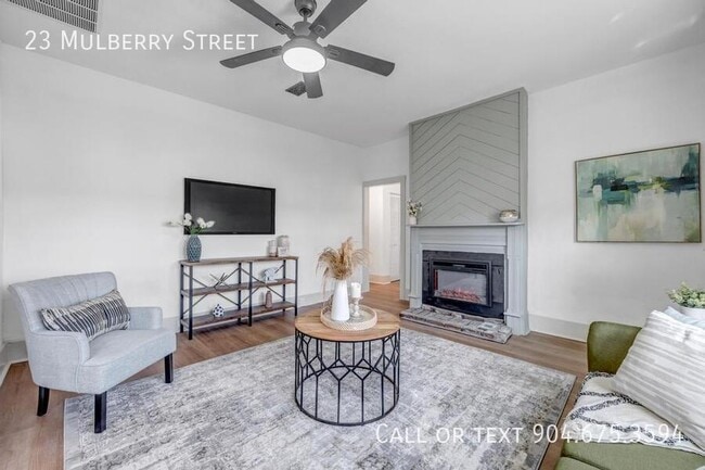 Building Photo - 23 Mulberry St