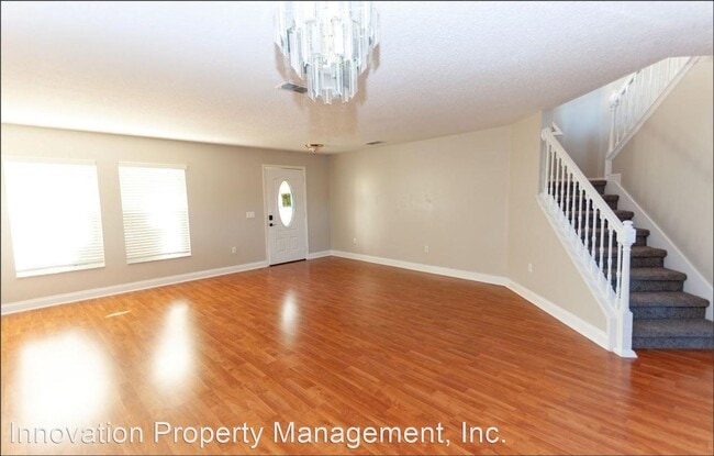 Building Photo - 4 br, 3 bath House - 12827 Oulton Cir