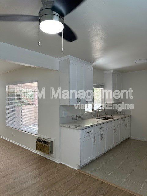 Building Photo - 17620 Burbank Blvd