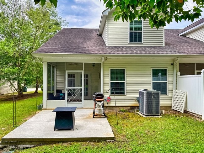 Building Photo - 164 Kenley Ln