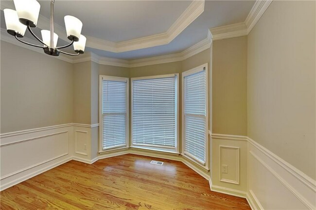 Building Photo - 3930 Summit Gate Dr