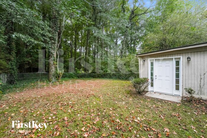 Building Photo - 5289 Old Trail Cir