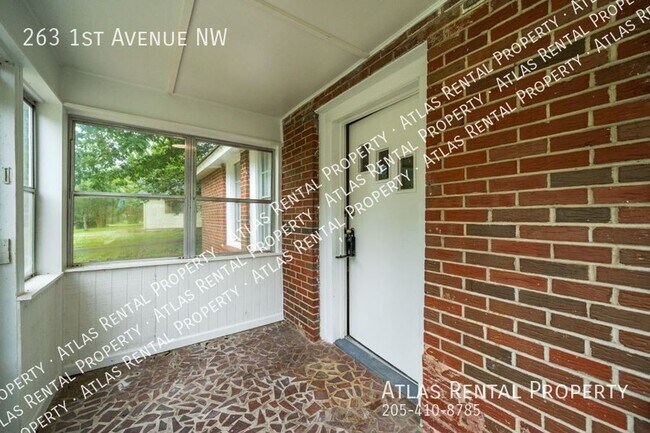 Building Photo - 263 1st Ave NW