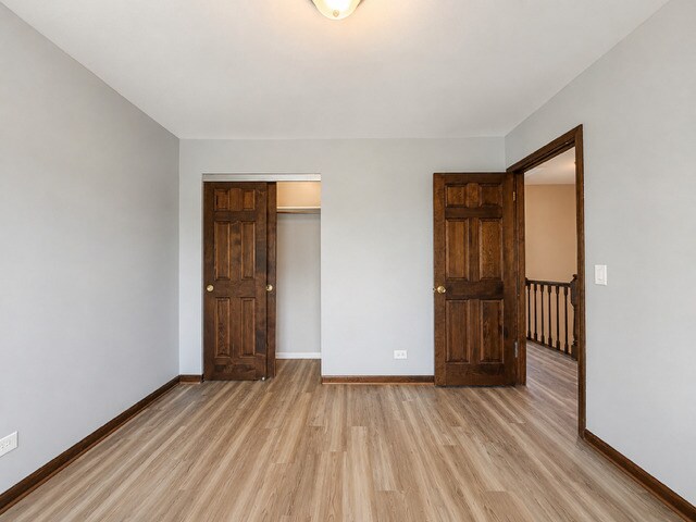 Building Photo - 1696 Vermont Dr