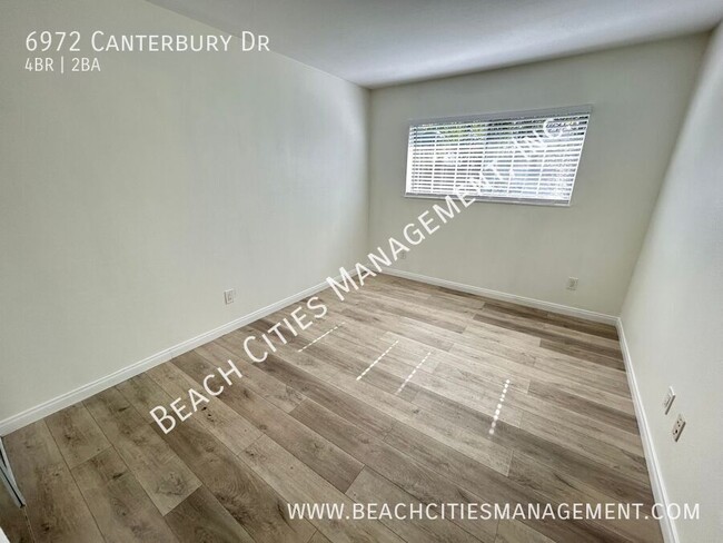 Building Photo - Pet-Friendly 4 Bedroom, 2 Bathroom House w...