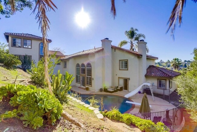 Building Photo - 1696 Gil Way