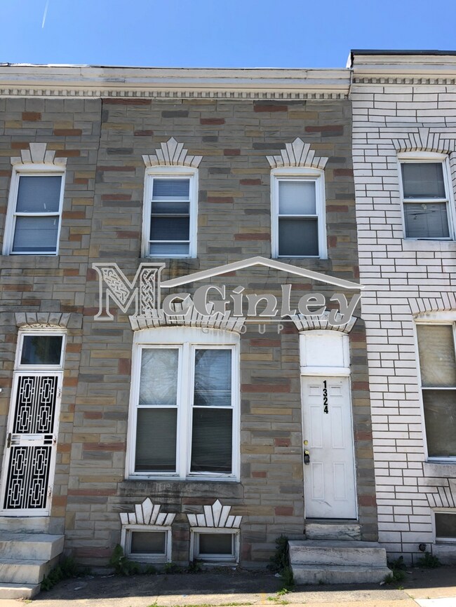Primary Photo - 1324 N Chester St
