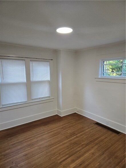Building Photo - 30 Dyson St