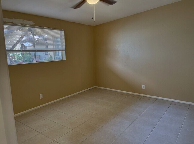 Building Photo - 509 N Williams