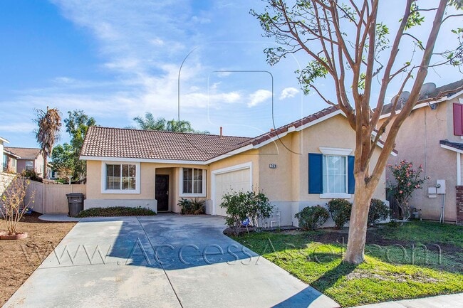 Building Photo - Single Story 3 Bedroom, 2 Bath Gem Home In Corona!