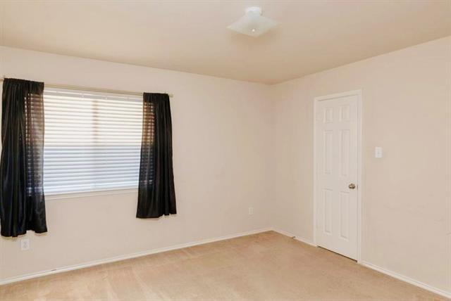 Building Photo - 9717 Hedge Bell Dr