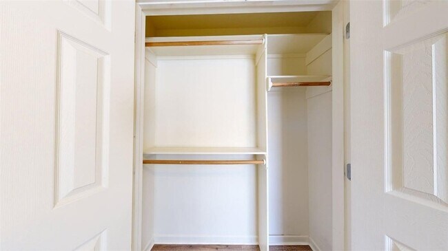 Building Photo - 1724 Boardwalk Ct