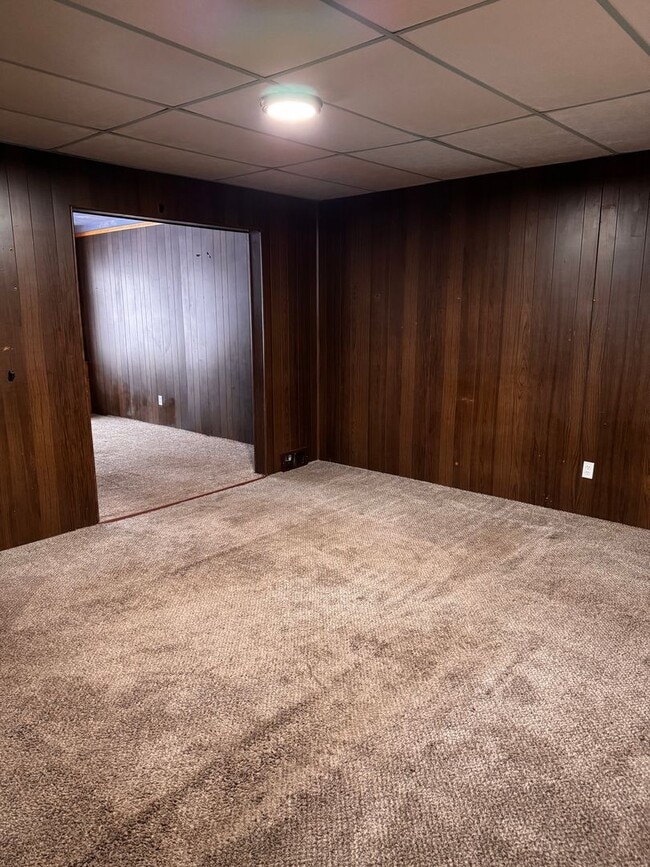 Building Photo - 519 Emerson Ave