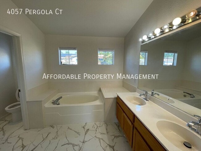 Building Photo - 4057 Pergola Ct