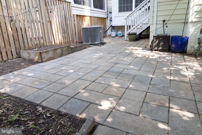 Building Photo - 3347 Wilton Crest Ct
