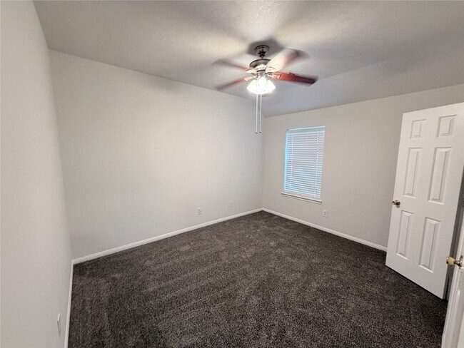 Building Photo - 17407 S Sienna Cove Ln