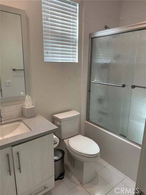 Building Photo - 233 Radial