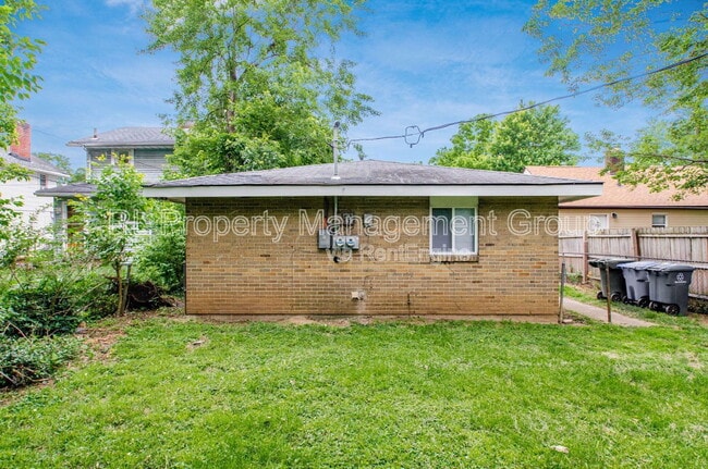 Building Photo - 778 Northview Ave