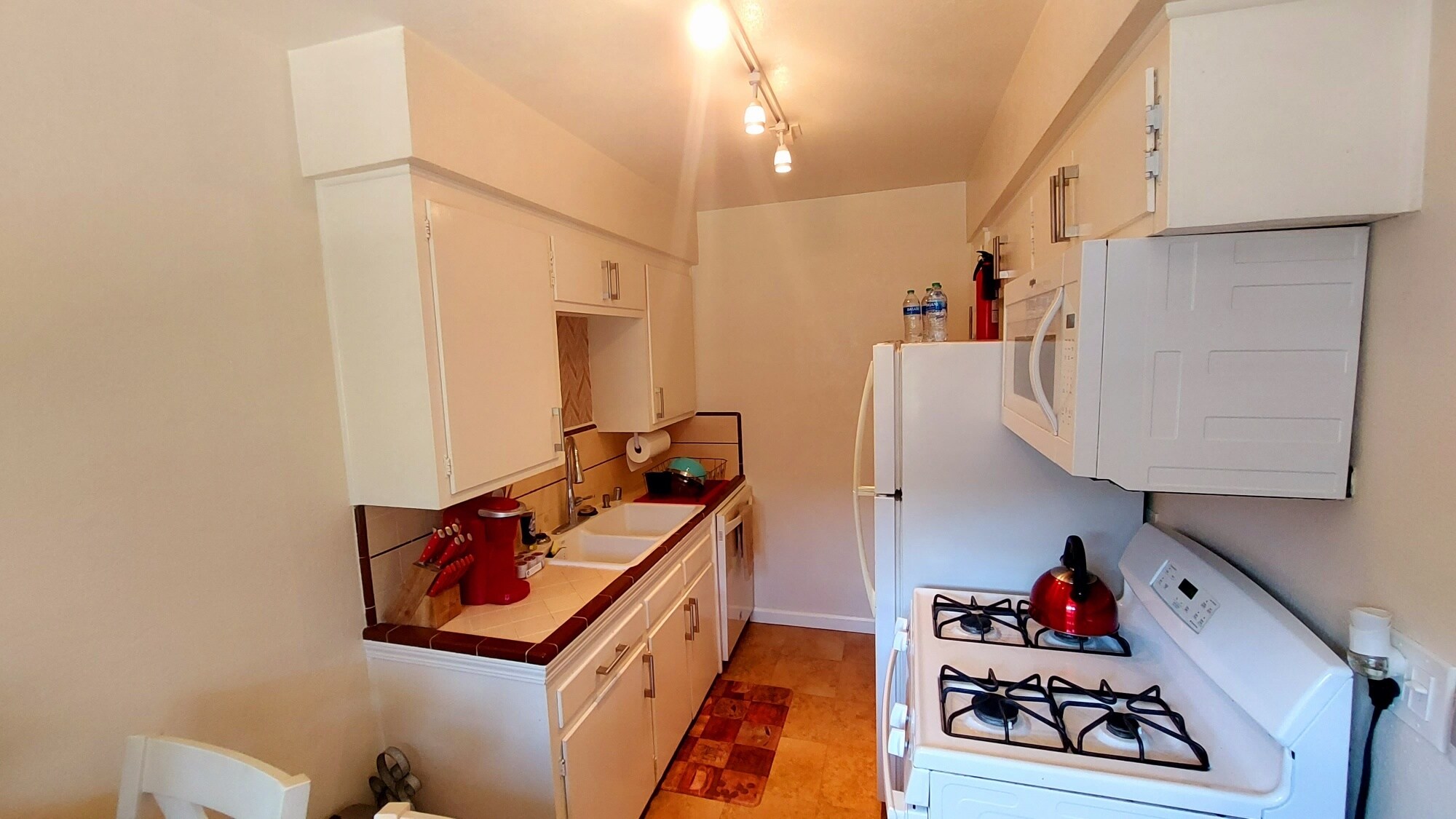 Building Photo - 3565 N E St