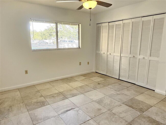 Building Photo - 499 Albee Farm Rd