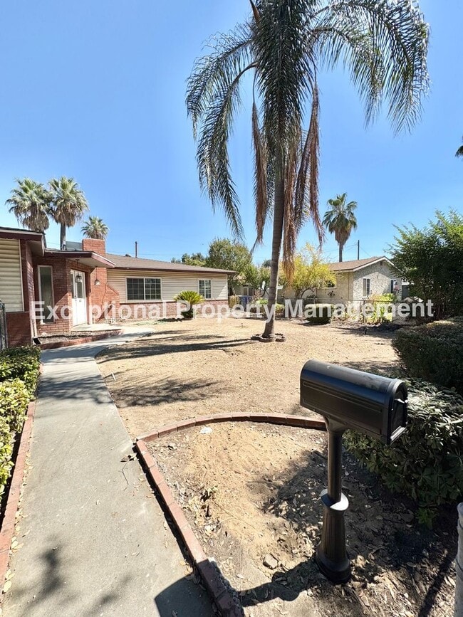 Building Photo - Great 3 bed 2 bath home