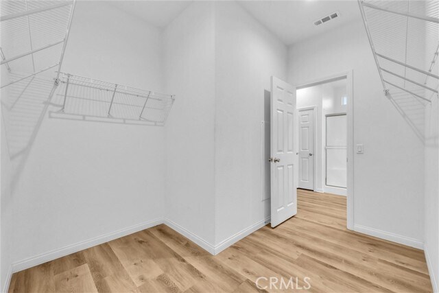 Building Photo - 3359 S Myrtle Dr