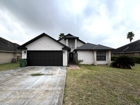 Building Photo - 1547 Guadalajara Ave