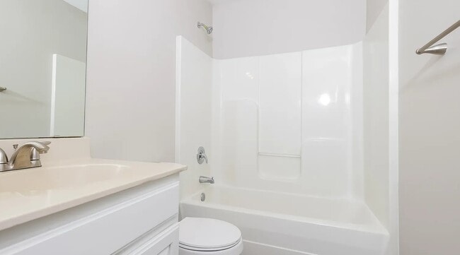Building Photo - 1005 Tellis Dr