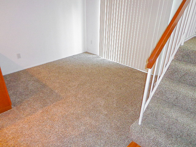 Building Photo - Beautiful 2 Bed / 2.5 Bath Condo in Fullerton