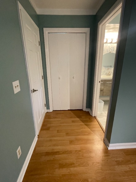 Building Photo - 44 Salt Marsh Dr