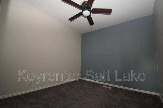 Building Photo - 3215 S 4400 W