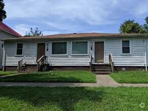 Building Photo - Two Bedroom Duplex