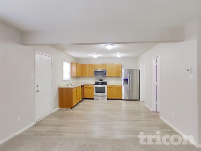 Building Photo - 10740 Wymm Ln