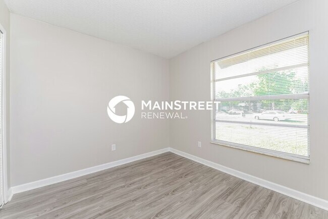 Building Photo - 3 Bedroom Pet-Friendly Home in Ocoee, FL with Main Street Renewal