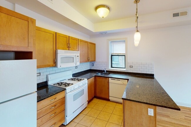 Floorplan - 5400-5408 S. Ingleside Avenue