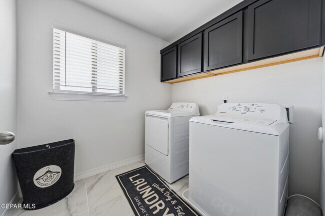 Building Photo - 14508 Brianna Leah Dr