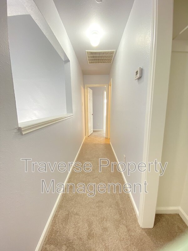 Building Photo - 903 Freshwood Ct