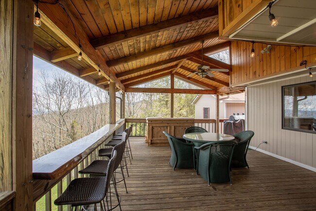 Building Photo - 128 Windy Knob Trail