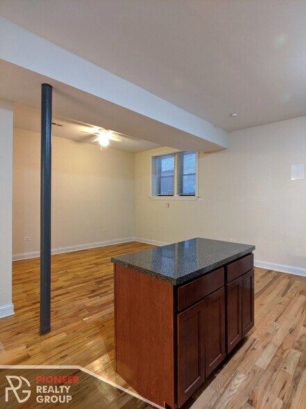 Building Photo - 3523 N Racine Ave