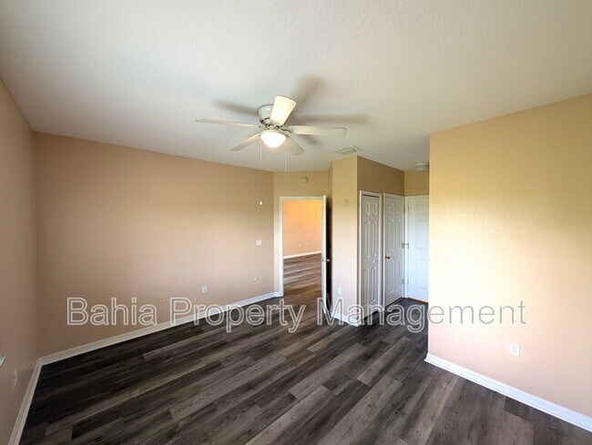 Building Photo - 9533 Newdale Way