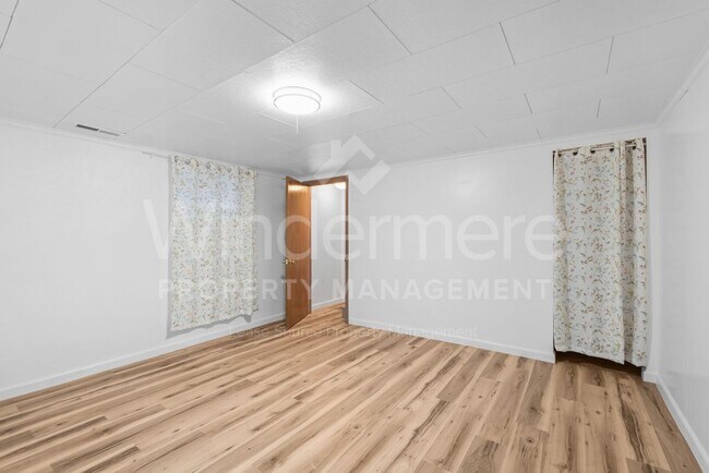 Building Photo - Charming North Spokane Home in a Prime Location