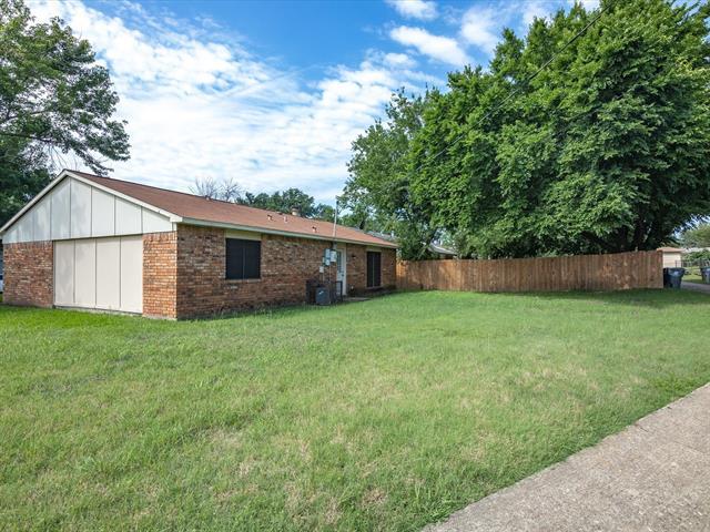 Building Photo - 10217 Ironwood Ln
