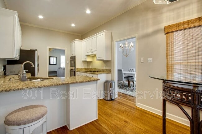 Building Photo - 1018 Harbor Bend Cir
